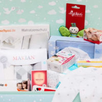Windeln de Storchenbox Babybox mit 14 Produkten und Gutscheinen