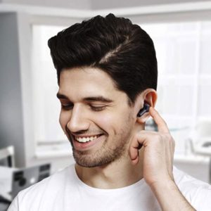 AUKEY Bluetooth Kopfhoerer Kabellos In Ear mit Soliden Bass Bluetooth 5 USB C Quick Charge Integriertem Mikrofon 25 Std. Laufzeit IPX5 Wassersdicht Sport Ohrhoerer
