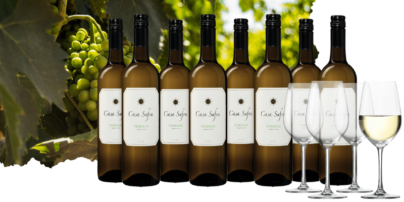 8x Casa Safra Weißwein + 4 Gläser (mit Gratis-Versand) mit Weinbergen im Hintergrund