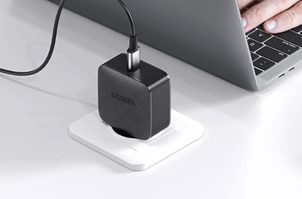 UGREEN 65W USB-C GaN Schnellladegerät 