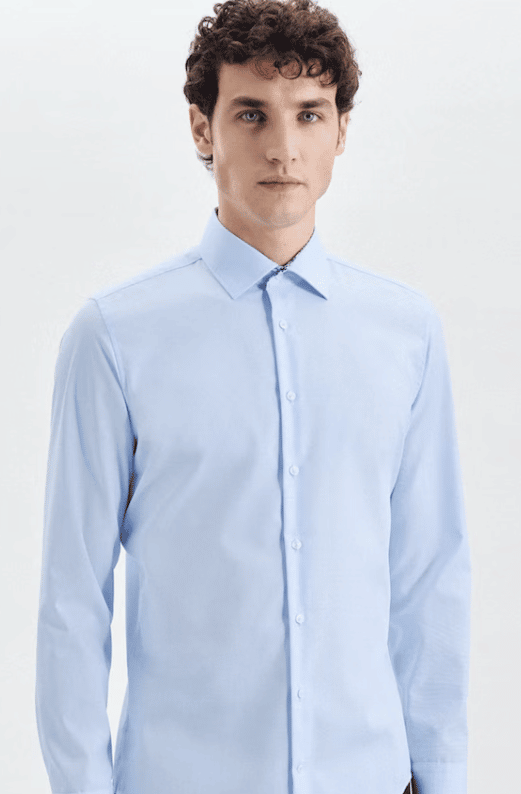 Bügelfreies Popeline Business Hemd in X-Slim mit Kentkragen in Mittelblau von vorn