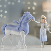 Hasbro_Die_Eiskoenigin_2_Wasserzauber_und_Landspass_ELSA__Nokk_Spielzeug_fuer_Kinder_Puppen_inspiriert_von_Die_Eiskoenigin_2_E6716_Multi