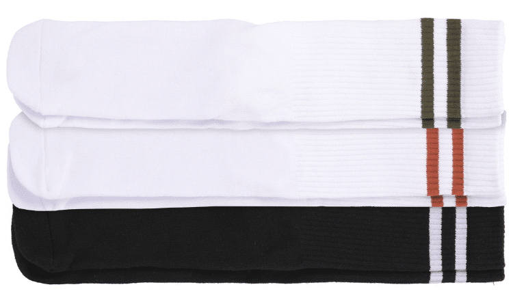 3 Paar Herren Sportsocken im Set in weiß und schwarz mit abgesetzten Streifen