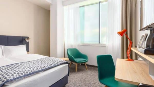 Disneys Der Gloeckner von Notre Dame  Das Musical mit Hotel