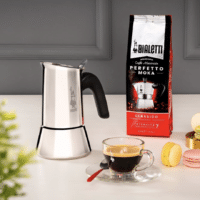 Bialetti_-_New_Venus_Induction_Edelstahl_Herd_Espresso-Kaffeemaschine_Geeignet_fuer_Alle_Herdarten_6_Tassen_Aluminium_235_milliliters_Silber