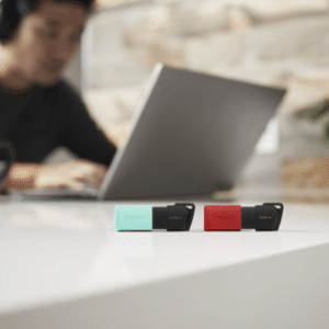 Kingston_DataTraveler_Exodia_M_-_USB-Flash-Laufwerk_-_128GB_-_USB_32_Gen_1_2