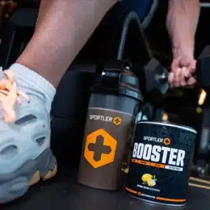 55% Extra-Gutschein! 🫡 2x SportlerPlus Booster Zitrone-Eistee oder Recovery Orange (je 400 g)