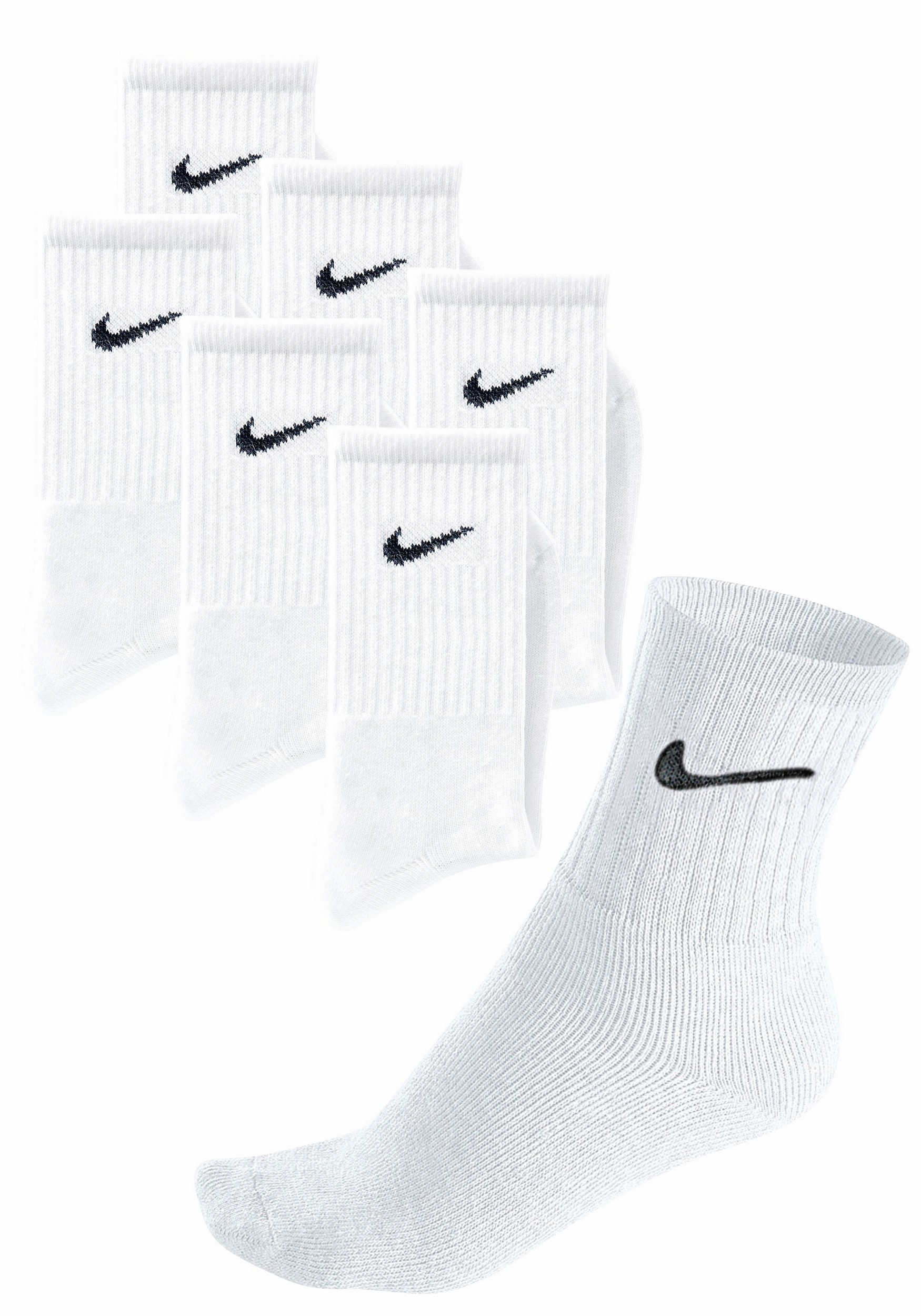 Nike Sportsocken 6 Paar in weiß mit schwarzem Logo