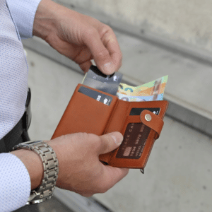 Solo Pelle Leder Geldbörse Q-Wallet mit integriertem