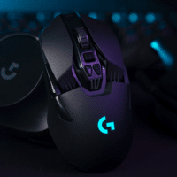 Logitech G903 LIGHTSPEED kabellose Gaming-Maus