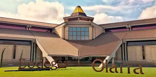 623527 Acantus die Catedral Del Rioja der Bodegas Olarras