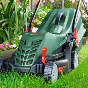 Bosch kabelgebundener Rasenmaeher UniversalRotak 37 555 1400 W Motor Schnittbreite 37 cm 40 Liter Grasfangkorb Ergoflex Han 2025 07 10 11 25 15