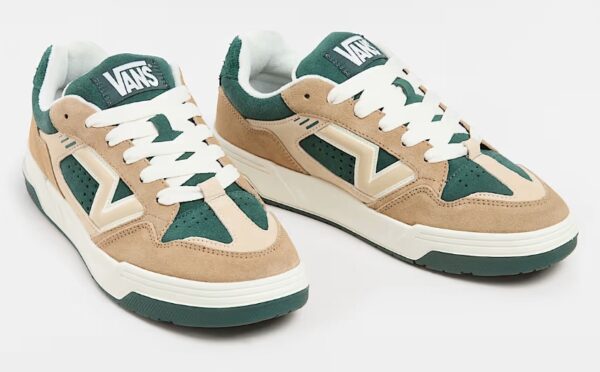 Upland Schuhe in Gruen Vans DE 2025 08 25 12 55 54