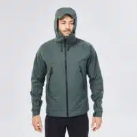 Quechua MH500 Regenjacke gruen