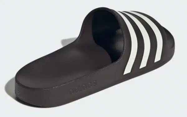 adilette