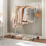 Songmics Schwerlast-Kleiderständer (max. 130 kg, mit Rollen)