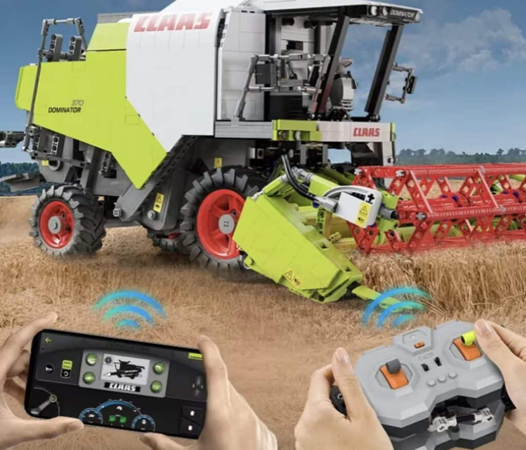 CaDA CLAAS Dominator 370 C61508 Maehdrescher 2