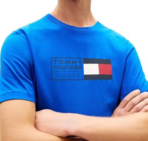 Tommy Hilfiger Herren Brand Love Text Box Tee Tommy Hilfiger Herren Brand Love Text Box Tee