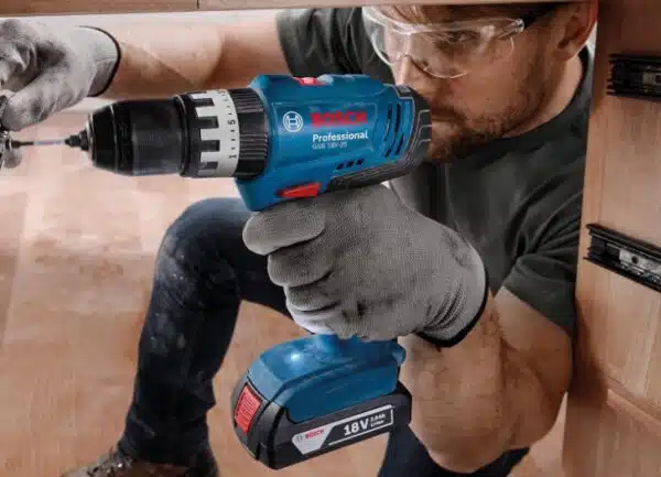 Bosch Professional Akku Schlagbohrschrauber GSB 18V 25