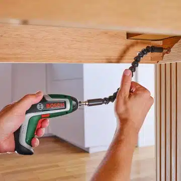 bosch ixo 7 flexi unter tisch Bosch IXO 7 mit flexibler Verlängerung beim Schrauben unter einer Tischplatte