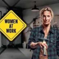 women at work kv 320x213.jpg 01